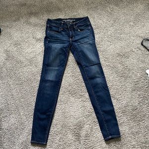 American Eagle skinny jeans size 6